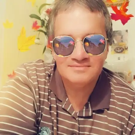 artur, 58Рамла, Израиль 