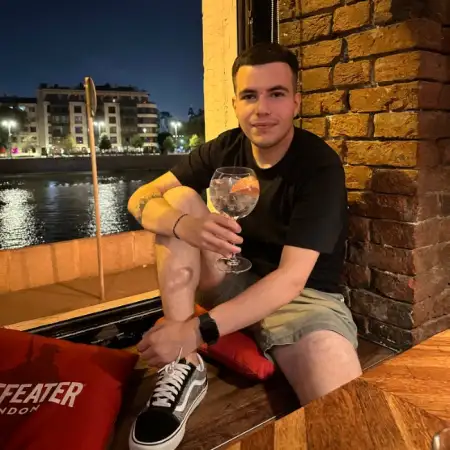 Дмитрий, 31