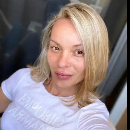 Maya, 38