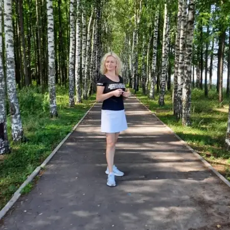 Юлия, 54