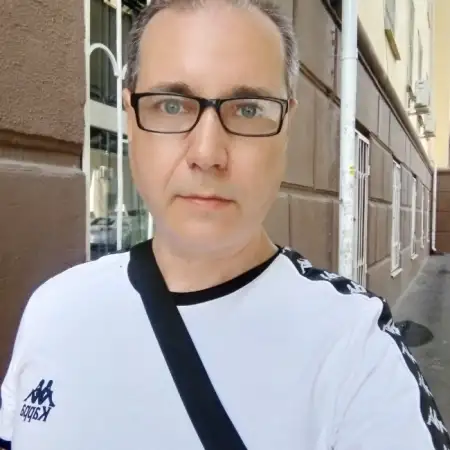 Михаил, 51