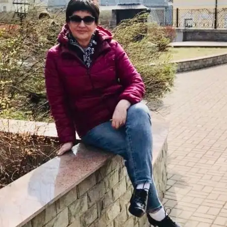 Rina, 55