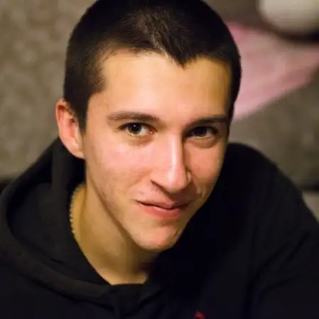 Александр, 33