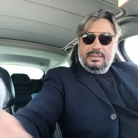 Michel, 46