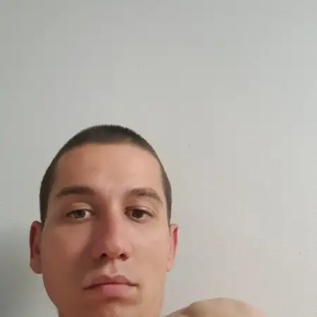 Artur, 30