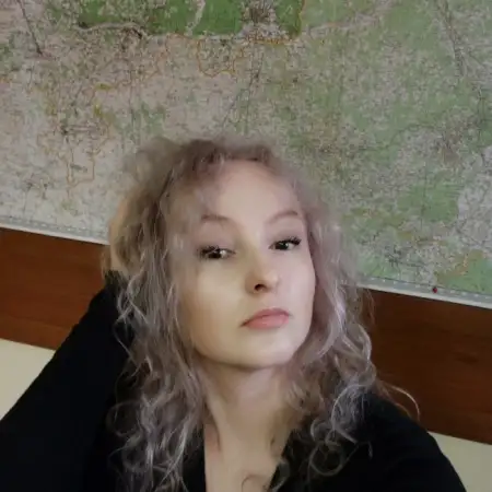 Виктория, 38