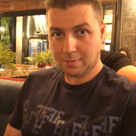 Яков, 41