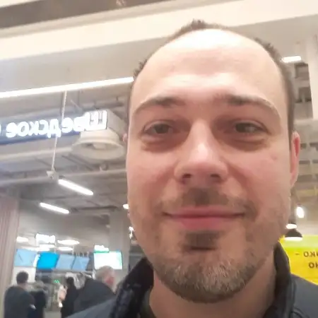 Владимир, 46