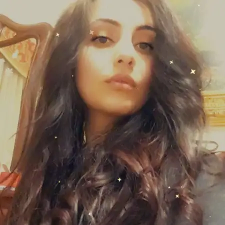 Olya, 39