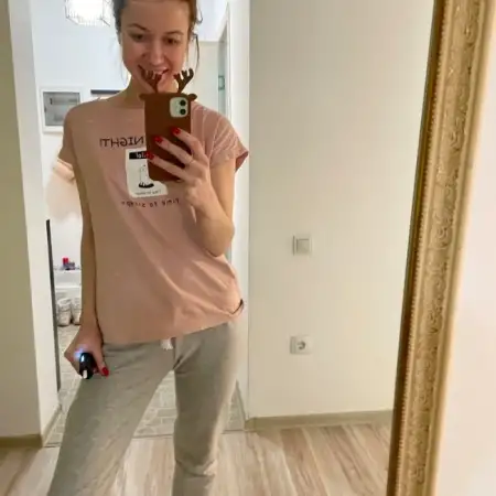 Alena, 39