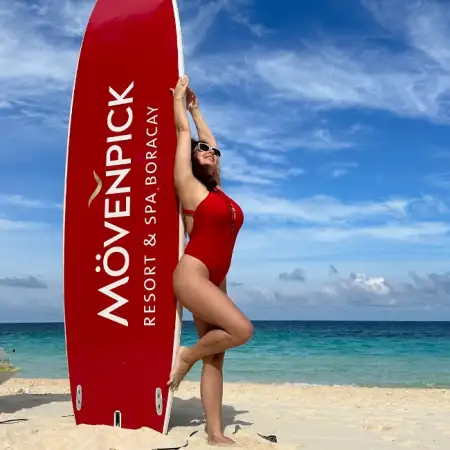 Sophia, 42