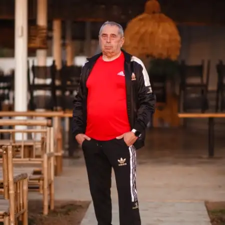 Леонид, 76 Наария, Израиль