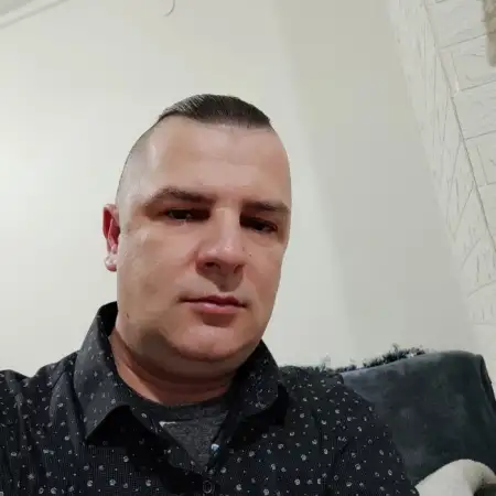 Александр, 48Петах Тиква, Израиль