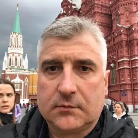 Стоян, 54