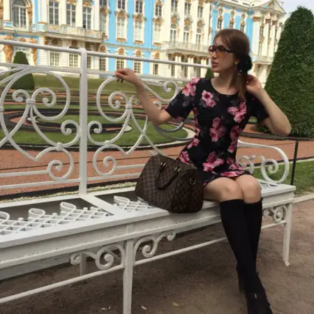 Kira, 31