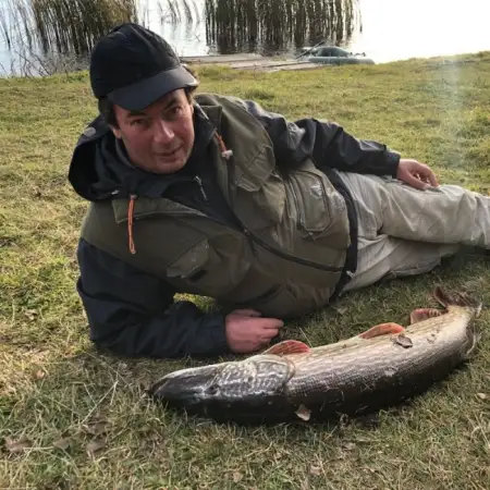 Эдуард, 56