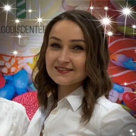 Talia, 36