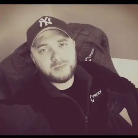 Евгений, 37