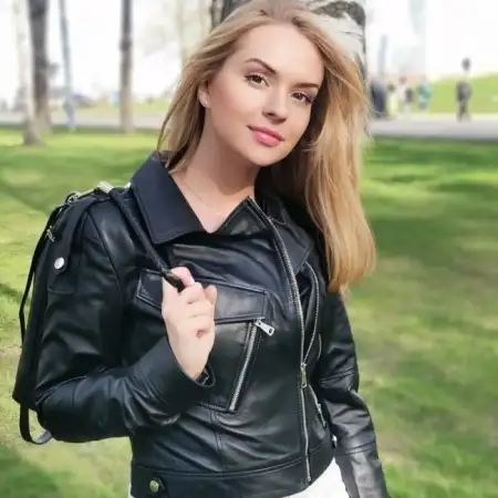 Ash, 38