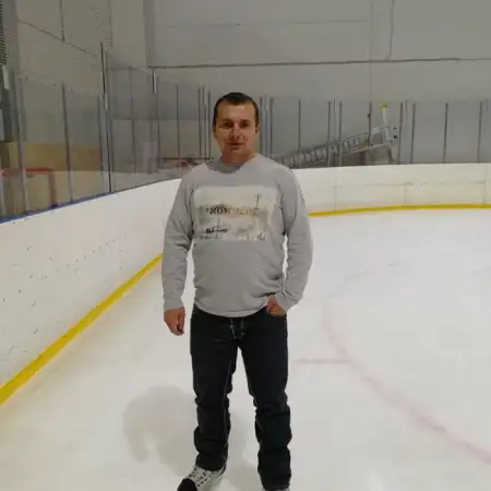 Дмитрий, 48