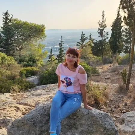 Вита, 63Наария, Израиль