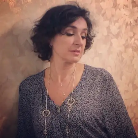 Анна, 53