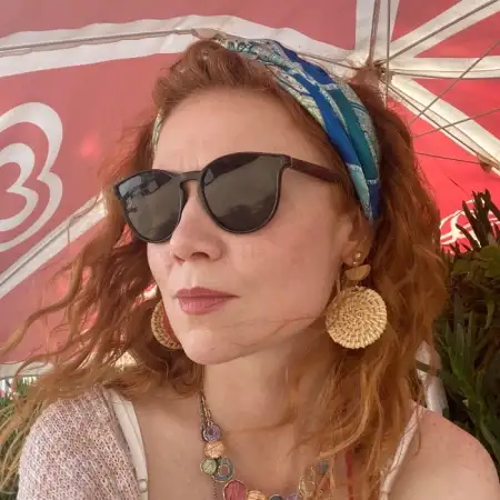 Ксения, 43