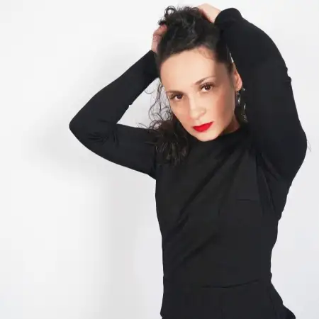Анна, 44