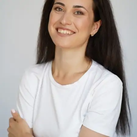 Veronika, 31