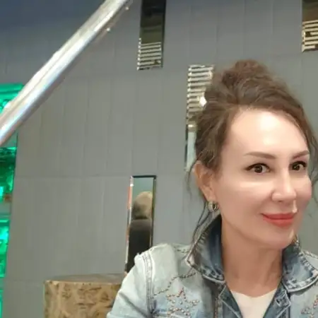 Elena, 55