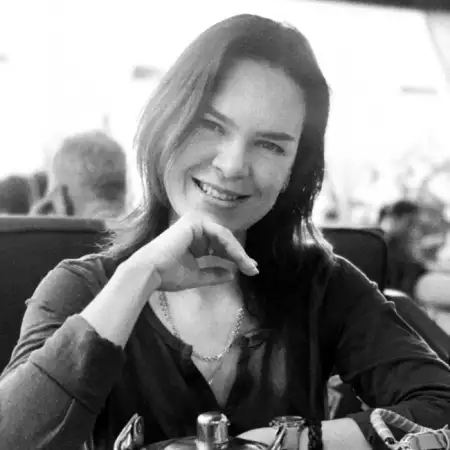 Irene, 44
