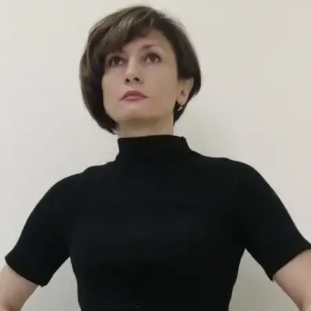 Яна, 53