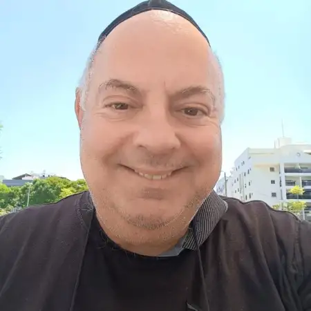 רון, 57Холон, Израиль 