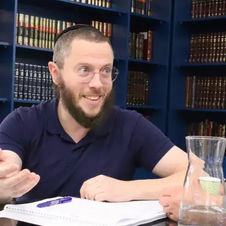Yosef, 47