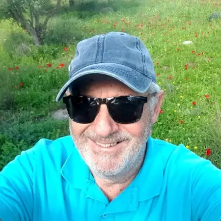 גיורא, 80Реховот, Израиль 