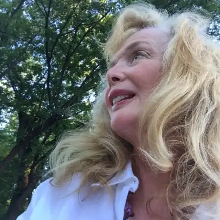 Jean, 73