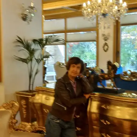 Elena 63