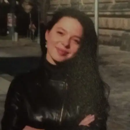 Ксения, 38