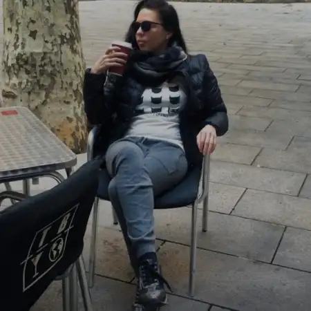 Ксения, 38