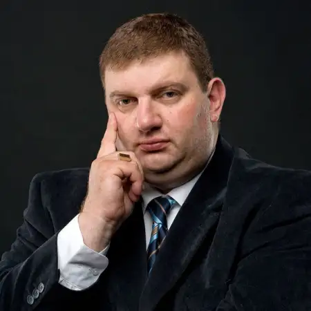 Александр, 52