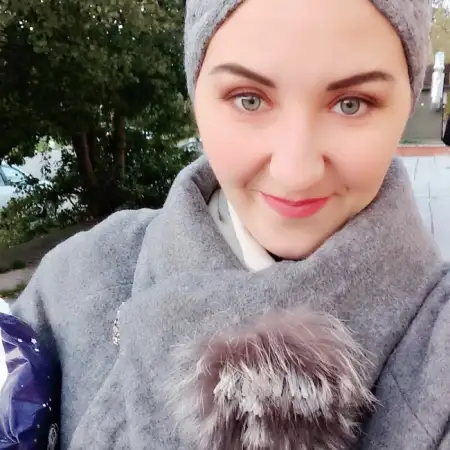 Ася, 40