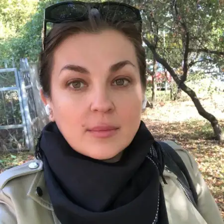 Виталия, 49