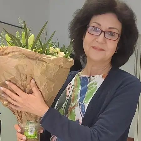 Inessa, 58