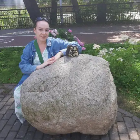 Алиса, 26