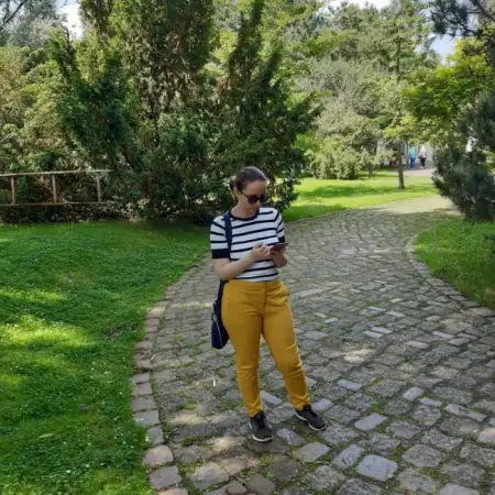 Maria, 31