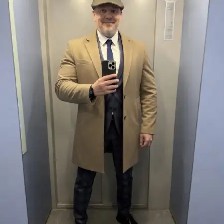 Shlomo, 49