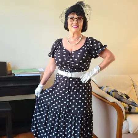 Анна, 66