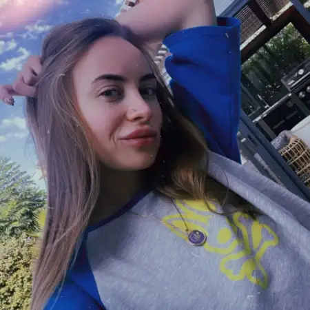 Полина, 28