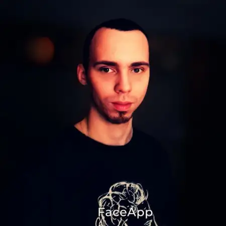 Илья, 25
