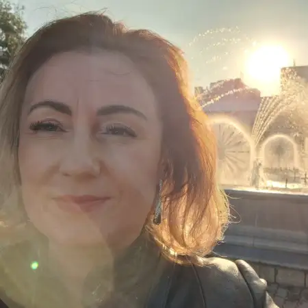 Tatiana, 45